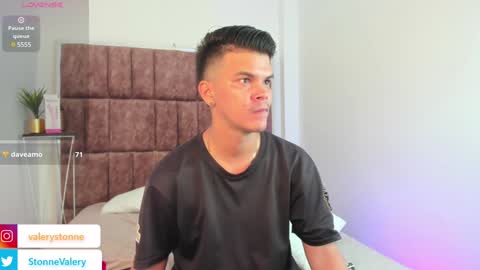 Valery Stonne  online show from February 8, 12:06 am