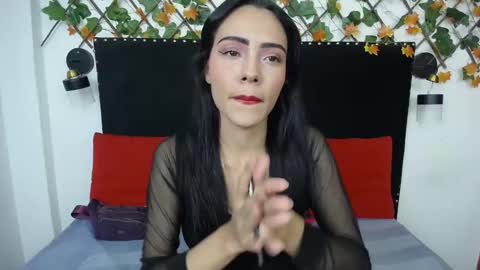 valery online show from April 6, 7:26 pm