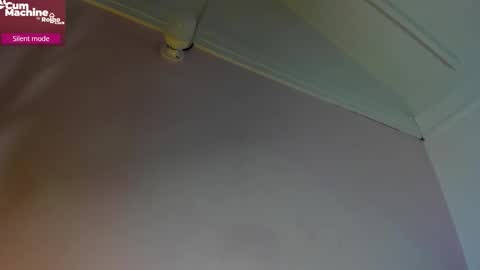 Valesskahall online show from October 31, 2:17 pm