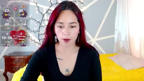 Valleria online show from March 5, 8:51 pm