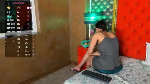 Valerie Val V online show from June 1, 1:12 pm