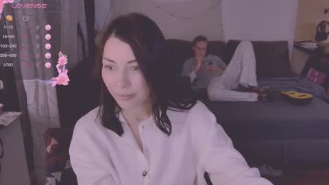 Snapshot of valorant_girl chatting on March 1, 6:11 pm Little Devil online show from March 1, 6:11 pm