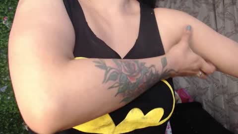 valquiria_sirgun online show from December 17, 3:30 pm