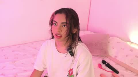 valy_shyness online show from October 10, 8:24 pm