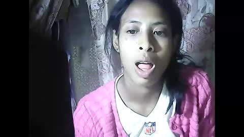 valysexyhot online show from May 21, 7:15 am