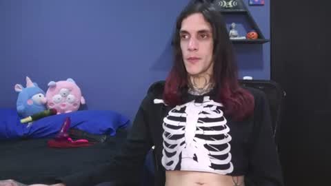 Vamp Noah and Dan online show from August 5, 4:31 am