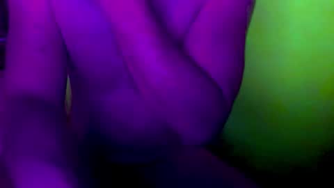 vampirecx69 online show from June 6, 11:21 pm
