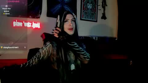 vampiregynger online show from April 21, 2:37 am