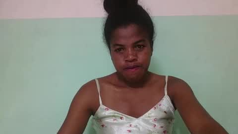 vanafiry online show from February 19, 5:49 pm