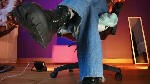 Vanelope online show from April 30, 2:27 am