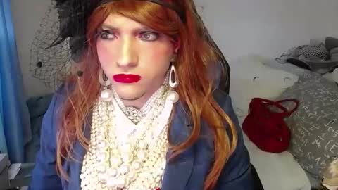 Snapshot of vanesacrossri chatting on October 29, 9:22 am vanesacrossri online show from October 29, 9:22 am