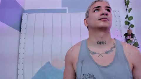 vanessa and sebas online show from April 13, 7:18 pm