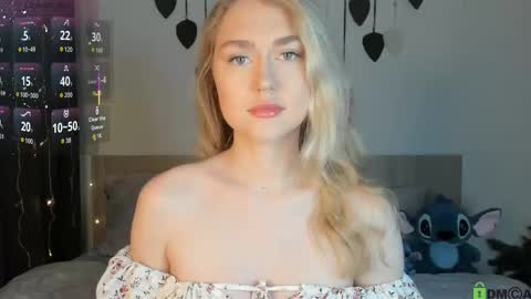 Vanessa Maes online show from February 11, 11:52 pm