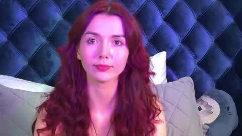 VanessaVienne online show from May 26, 4:13 pm