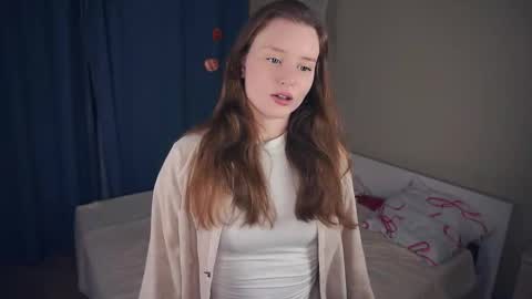 Luna online show from November 24, 6:28 pm