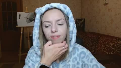 Snapshot of vanillamuffin chatting on October 3, 2:36 pm VanillaMuffin online show from October 3, 2:36 pm