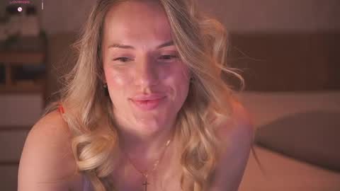 Sophie online show from March 29, 8:43 pm