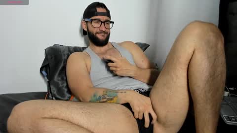 Van online show from March 2, 1:15 am