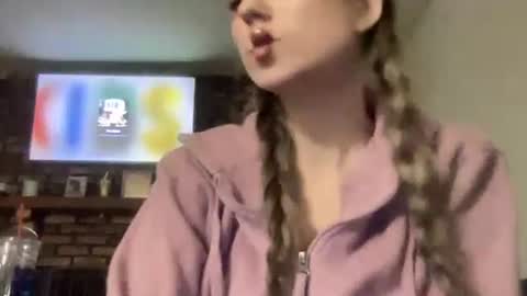 Vanna The Vixen  online show from February 12, 2:48 am