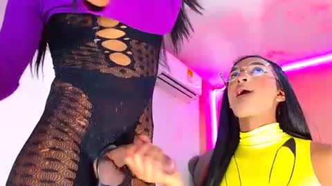 vannesa01 online show from February 7, 6:56 pm