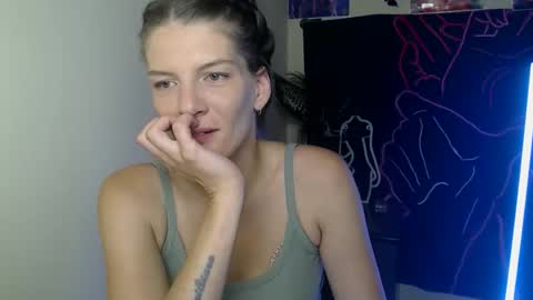 Vanessa online show from September 28, 6:44 am