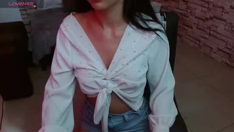 Snapshot of vanse_lust chatting on March 12, 7:36 pm Karuna online show from March 12, 7:36 pm