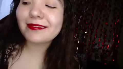 Var Kiss online show from March 8, 5:00 am