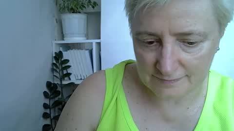 vea_motty online show from June 5, 8:20 am