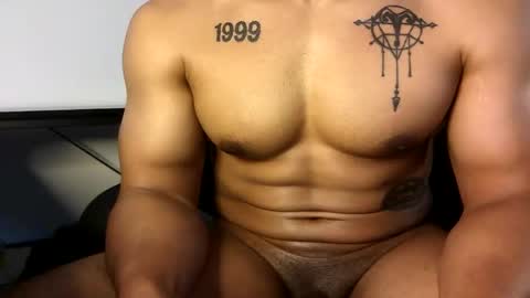 Vegas Love online show from June 2, 6:21 pm