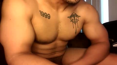 Vegas Love online show from April 18, 1:40 am