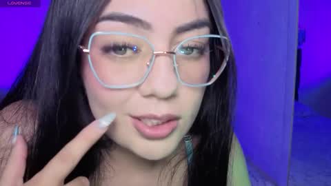 VELOURNYX online show from February 5, 6:28 am