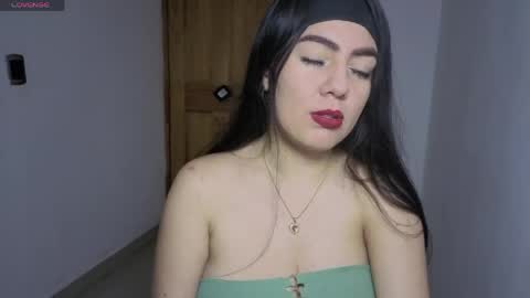 VELOURNYX online show from April 19, 9:43 am