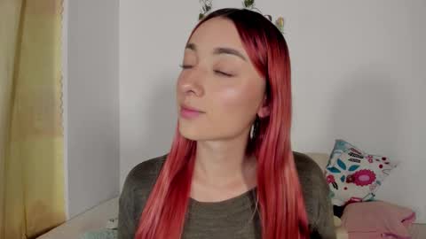 velvet_00 online show from March 26, 8:41 am