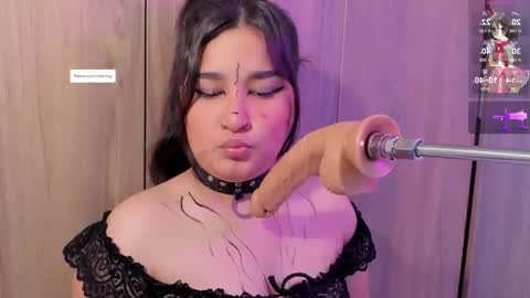 Snapshot of velvet_rosee_ chatting on October 23, 12:17 pm velvet_rosee_ online show from October 23, 12:17 pm