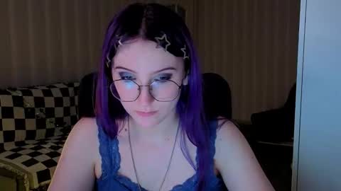 Violet online show from June 4, 4:46 pm