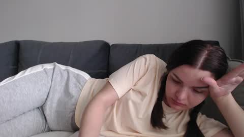 velvetmoon123 online show from March 12, 10:08 am