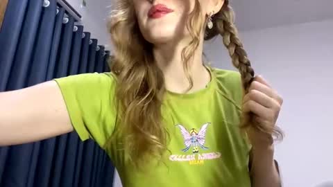 Emily online show from March 3, 10:44 am