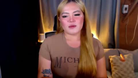 I am Colly Your mystery girl online show from July 24, 4:53 am