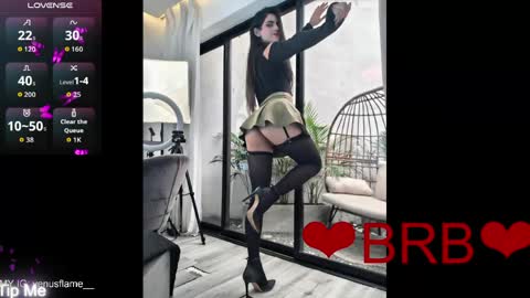 VENUS online show from April 22, 12:12 pm