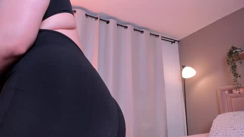 venus_reid online show from September 14, 4:37 am