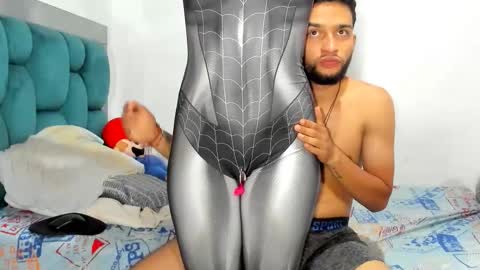 venus_saturno online show from October 6, 2:29 am