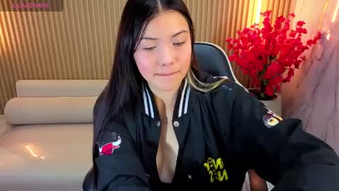 Venus  online show from April 23, 12:40 pm