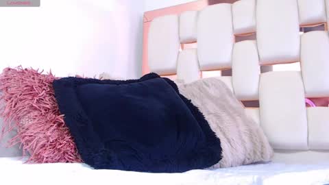 Venus online show from April 21, 5:09 pm