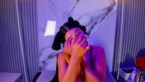 Venusowen  online show from March 28, 1:12 pm