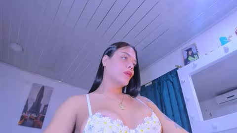 ---Venuz--- online show from February 19, 5:45 pm