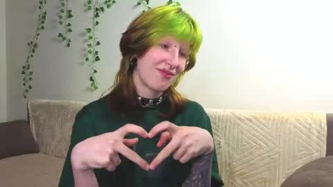 Snapshot of veolatownson chatting on September 24, 8:37 pm Erica online show from September 24, 8:37 pm