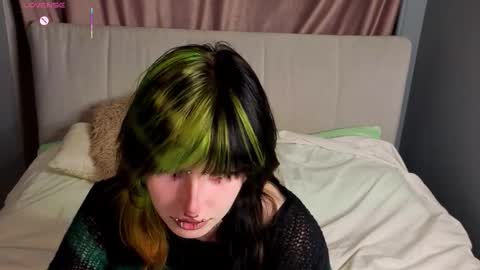 Snapshot of veolatownson chatting on October 19, 8:13 pm Erica online show from October 19, 8:13 pm