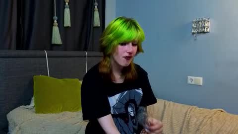 Snapshot of veolatownson chatting on October 15, 8:53 pm Erica online show from October 15, 8:53 pm