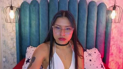 Domelipa  online show from April 18, 11:45 am