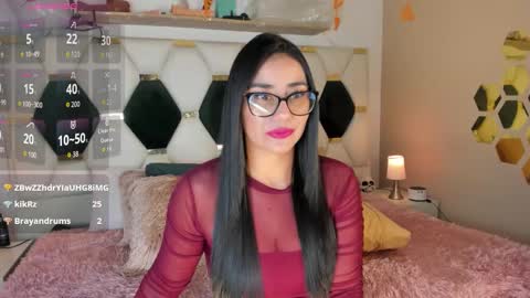 Snapshot of vero_dio chatting on October 17, 11:58 am Vero xxx online show from October 17, 11:58 am